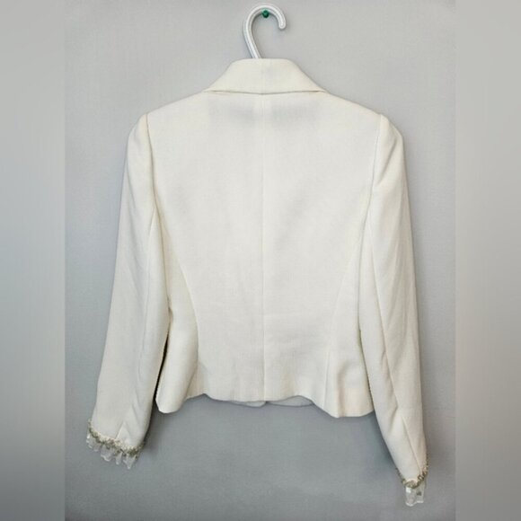 Tahari Vintage Ruffle Women's Jacket. Cream. Size 4 - Picture 7 of 15